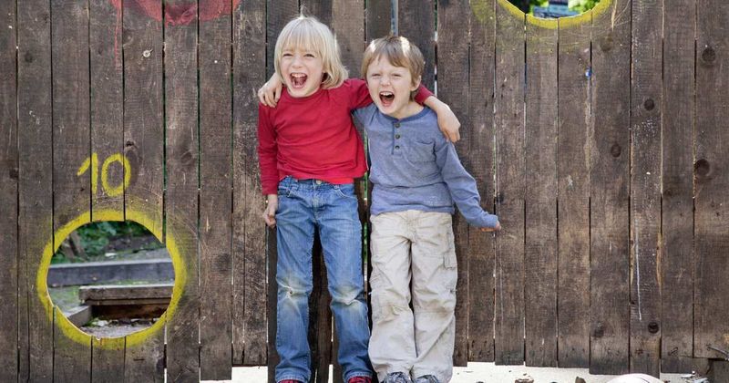 'Bros for life': Two adorable kids have the most aggressive goodbye routine and it has us smitten