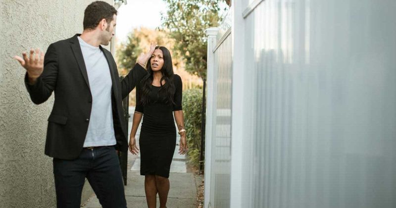 Girlfriend fakes an emergency to test how 'committed' her boyfriend is and it backfires spectacularly