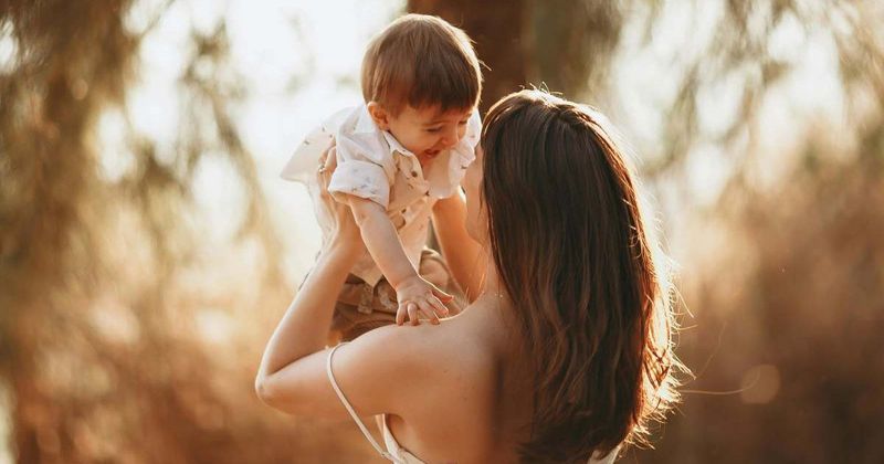 Heartbroken mom moved to tears as young son finds innocent way to heal her broken heart