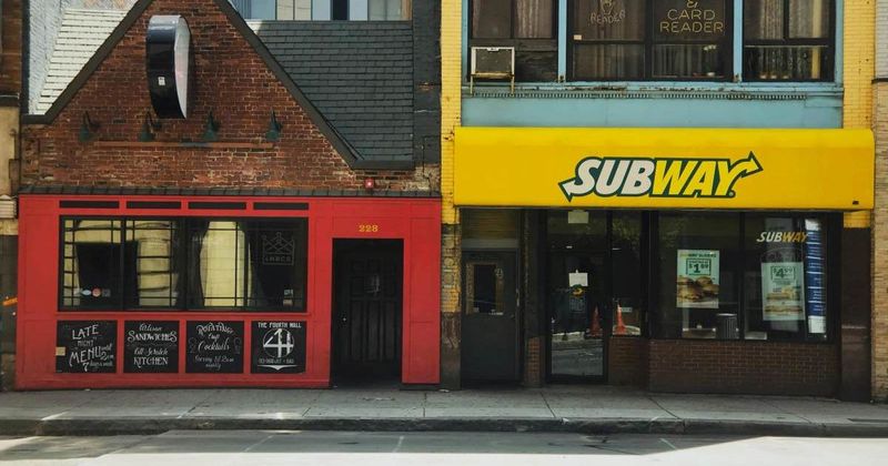 Subway employee's act of kindness moves a new mom to tears and the internet can't stop cheering