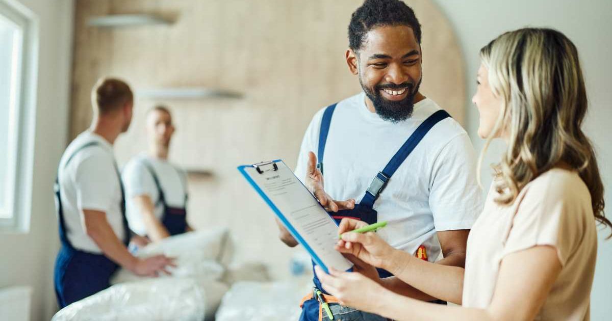 Delivery drivers sensed something was wrong with customer and called for a wellness check — and she's thankful
