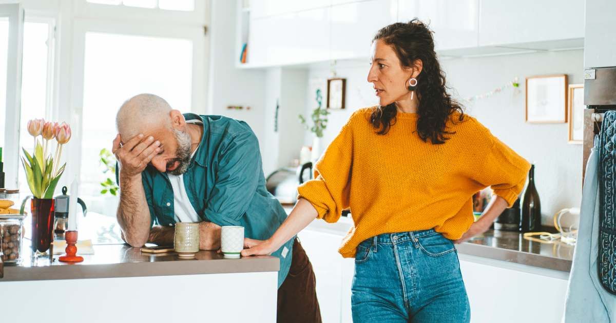 Boyfriend refuses to cover girlfriend’s debt — and the internet is calling it a relationship dealbreaker