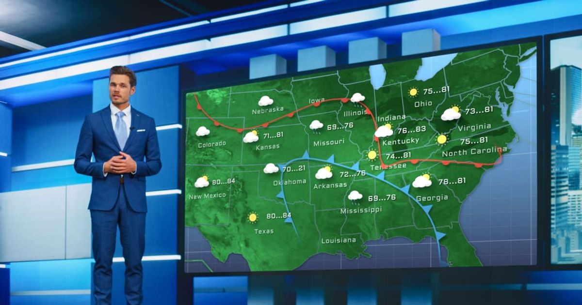 Weatherman stops mid-report to text wife live on-air about approaching thunderstorm