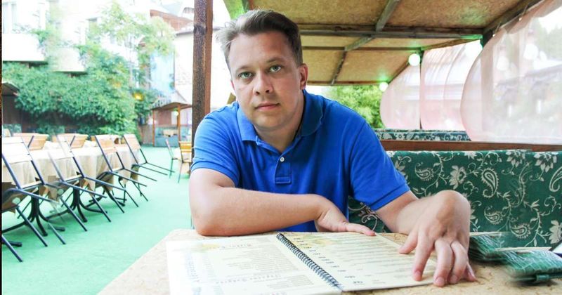 London diner baffled after being charged bizarre 'Carbon-free' dining fee: 'Never seen anything like this'