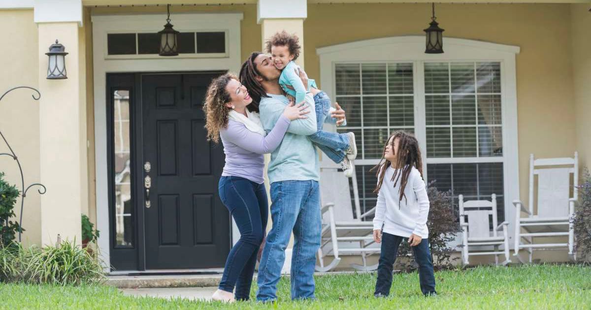 Yes, parents do have a favorite child. New study confirms suspicions of every sibling ever 