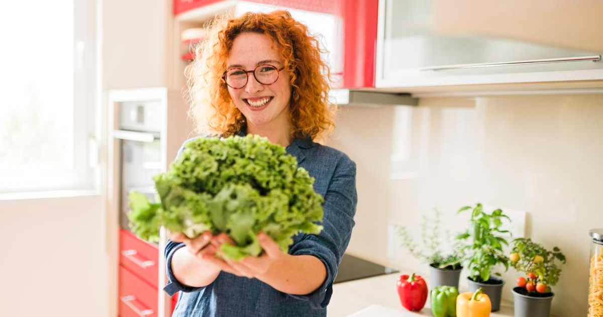 Woman's hack to keep Costco lettuce 'crispy' even after 2 months is a game changer