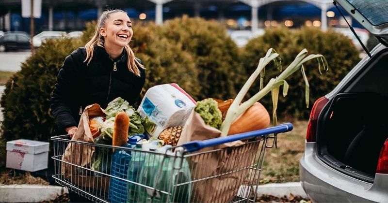 This viral '5-4-3-2-1' hack might help you stop impulse grocery shopping 