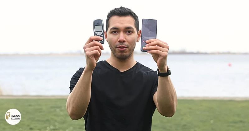 Guy drops Samsung and Nokia phones from 1,000 feet — one familiar ringtone declared the winner