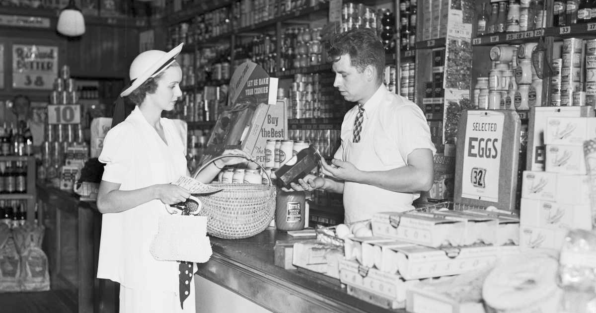 This 1945 photo shows what $1.34 could buy you in groceries. Today, you couldn’t buy a single avocado