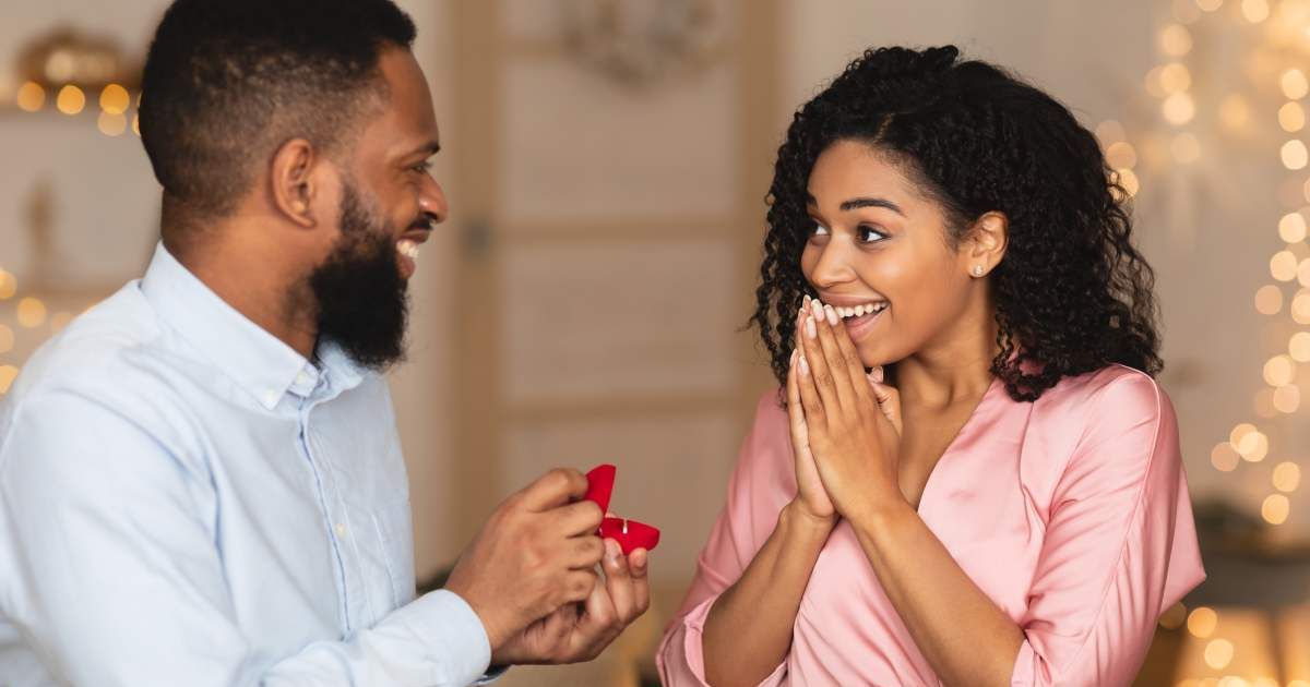 Woman 'picks out' her dream ring at a store without realizing her boyfriend had already bought it for her