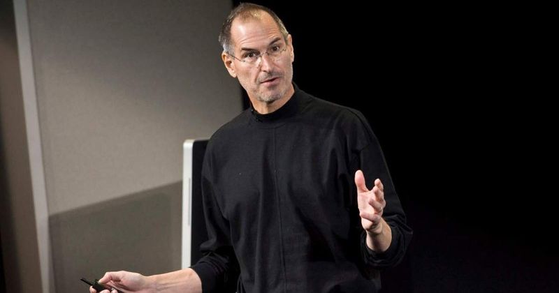 Steve Jobs once received a letter from a fan asking for his autograph in 1983. His reply was classic Steve Jobs
