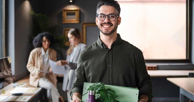 Employee leaves job after toxic store manager asks him to start working on his only day off
