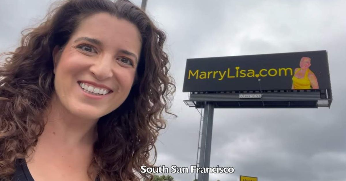 Woman tired of dating apps bought a billboard to find her future husband — and just got 2,000 responses