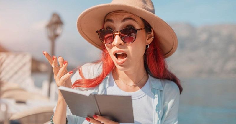 Customer selects $0 tip on the payment device, but later realizes that the restaurant added 20% anyway