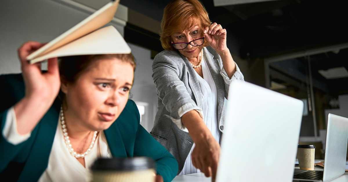 Woman piggybacking on coworker’s efforts finally faces the music when she secretly forgets to add her name to the file