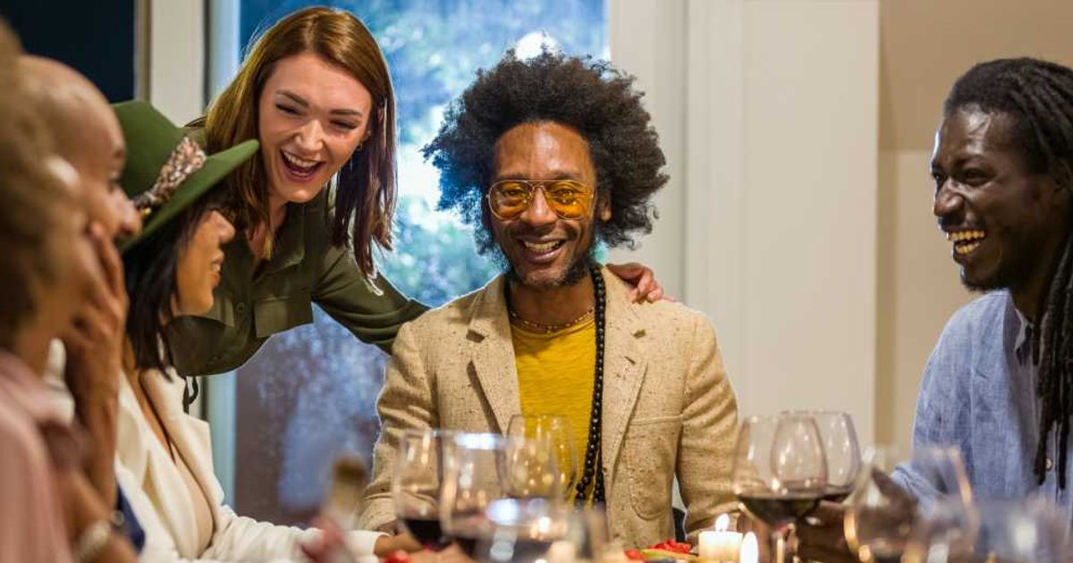 Man announced plan to end his life so 8,000 strangers invited him to a ‘last supper’ that saved him