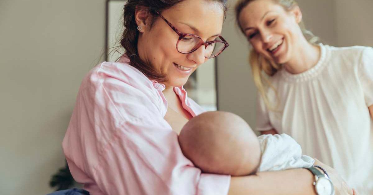 Single mom asks sister to raise her child but refuses to sign the adoption papers so she can still ‘play mom’ on her free days