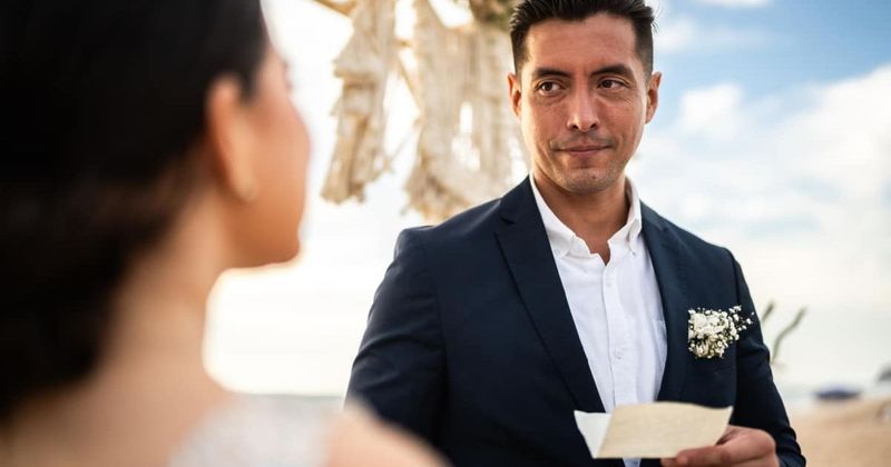 He wrote a sappy love letter to his date and then read it aloud on their biggest day 10 years later