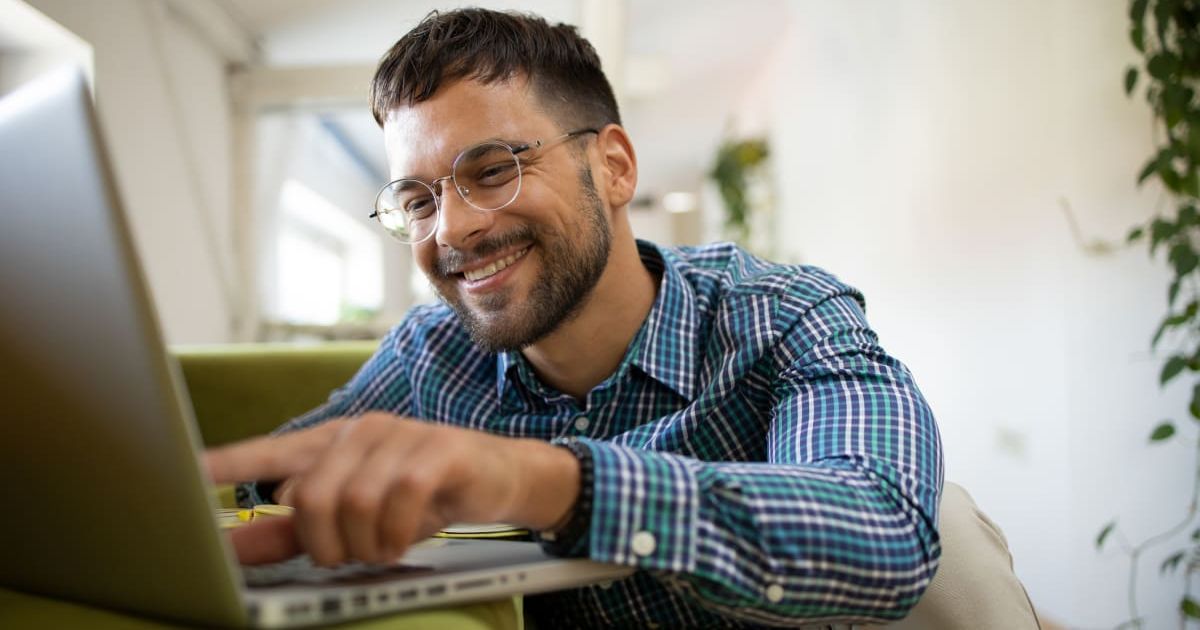 Company tried to fire employee without severance. He used their own AI against them and pulled off the ultimate holiday coup