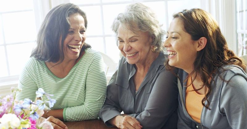 Neurologist says older brains are outperforming younger ones and it comes down to one daily habit