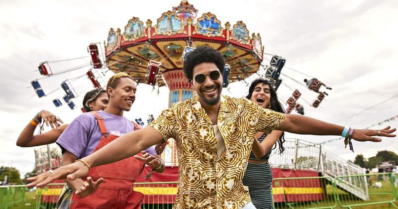 This Swedish workplace is now paying employees to spend time with friends