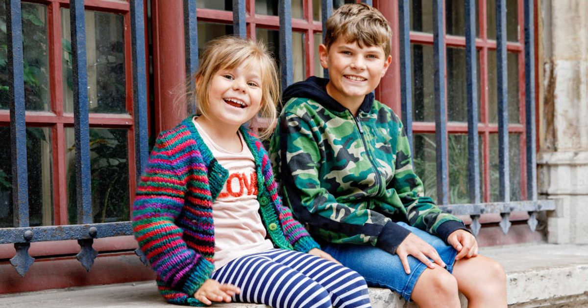 5-year-old asked to hug a girl and got a 'No.' His response is a lesson for every adult