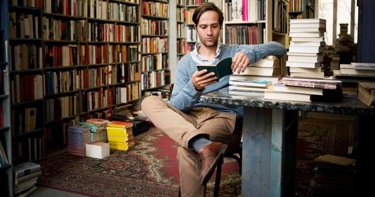 Library book checked out in 1989 finally returned — and the note that came with it has people emotional