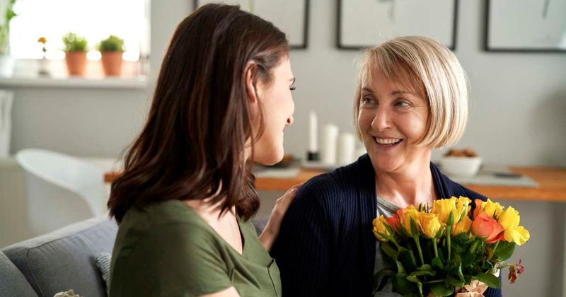 One year after husband's death, his Valentine's gift still arrived — all because of a secret pact her daughter had made