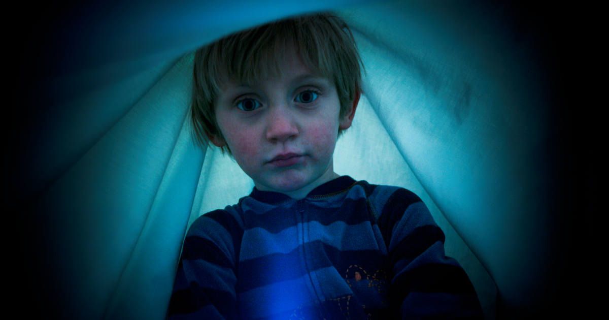 Scared of the dark? A 1960s experiment reveals simple trick to overcome fear