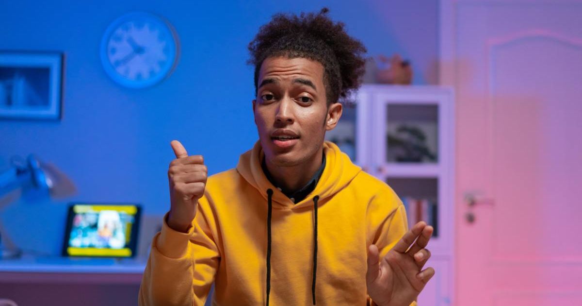 Millionaire goes homeless to prove he can earn $1M within a year — realizes life isn't a cakewalk