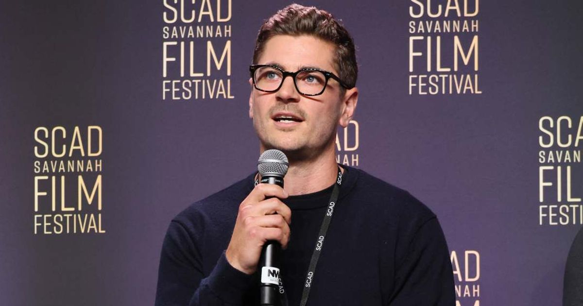 LA filmmaker saved every 'cheery' letter from his late mom. 16 years later, her last words still hit hard