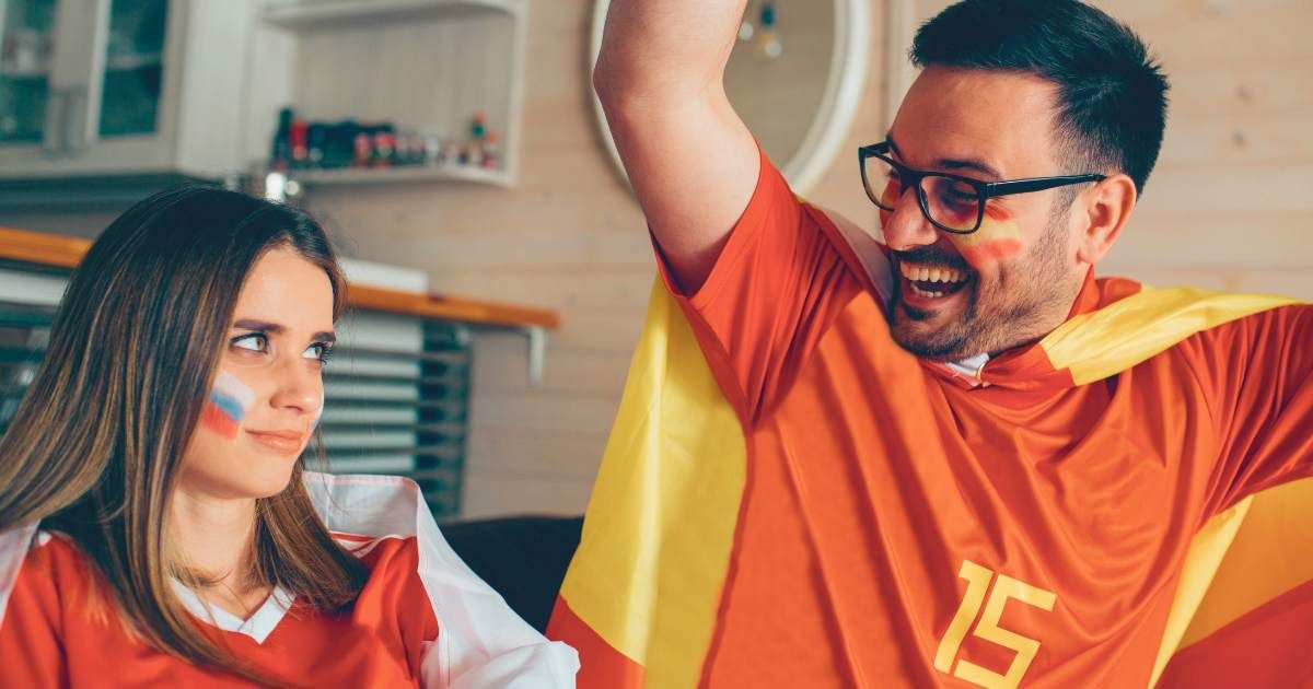 Therapist shares one question to 'check' if your relationship is really healthy