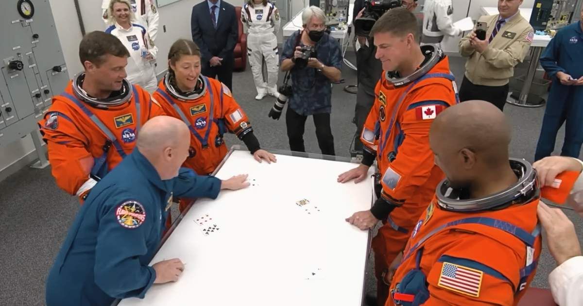 Artemis II astronauts played a poignant 'game of cards' before lifting off. Here's why