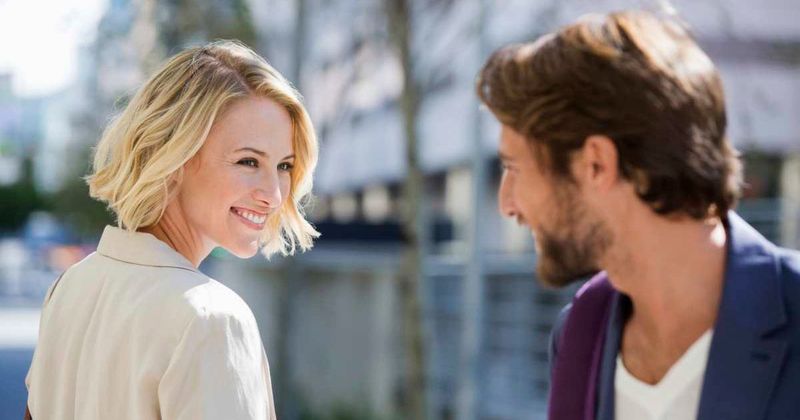 Cognitive scientist says 'love at first sight' is impossible, reveals what really happens instead