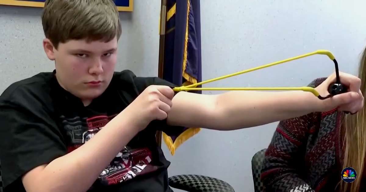 14-year-old had seconds to act — and used an unexpected weapon to save his sister from a kidnapper