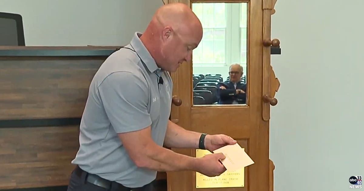 They thought the Helena Memorial only held pieces of the airplane, until they moved it — and a sealed letter popped out
