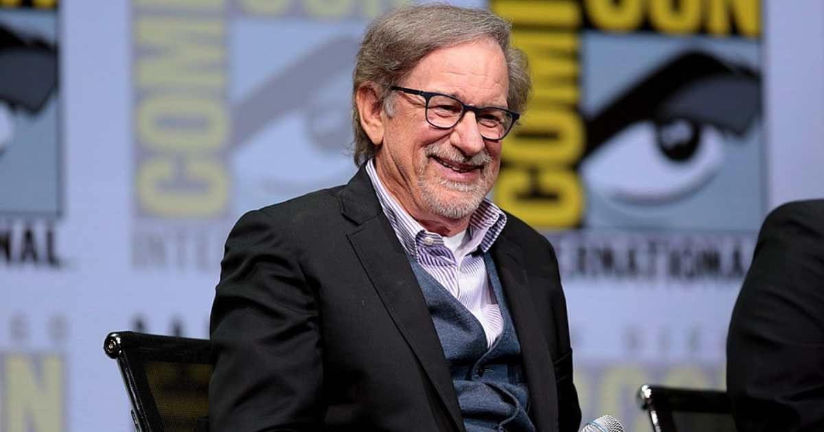 London pub held a 'Spielberg' quiz night. Then Steven Spielberg walked in