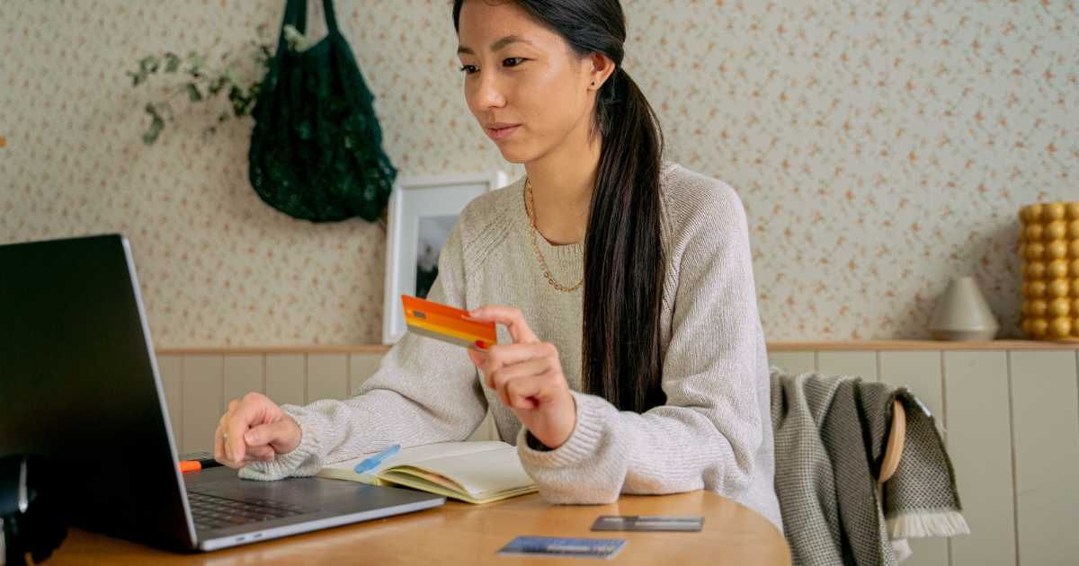 Dying 22-year-old took on $6,500 of credit card debt she knew she'd never repay. The money wasn't for her