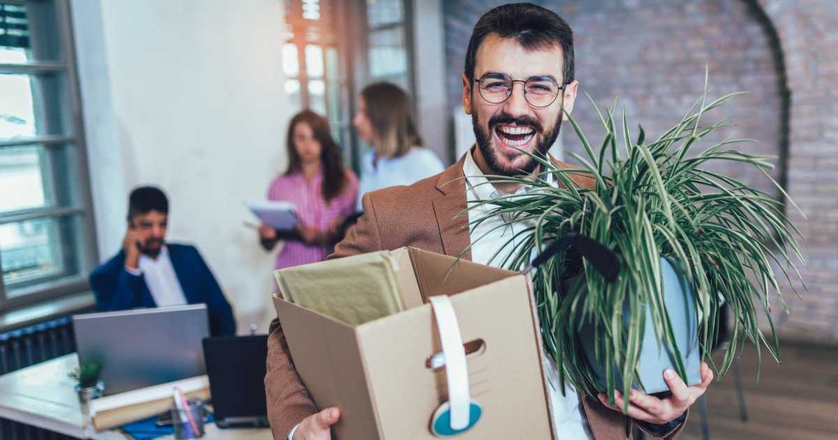 Company told job applicant to work a free 'trial day' — he spent 8 hours fixing their bugs, then reverted it all with a single click and walked out