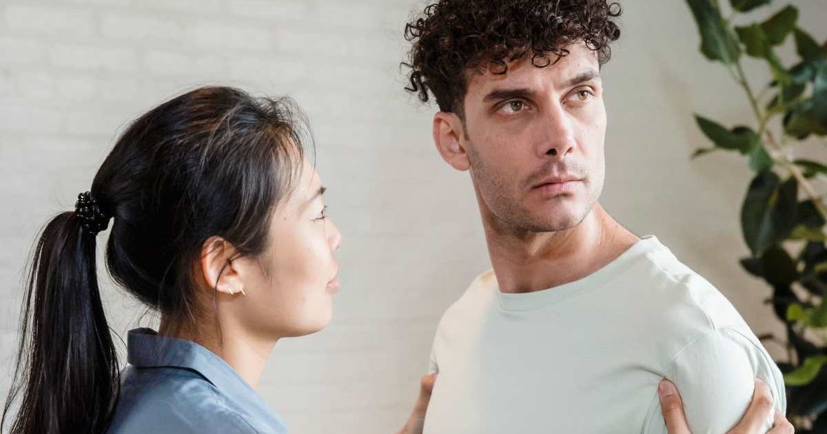 Man asks for advice on ‘unattractive’ wife after she got 14 stitches trying to save him from a stranger’s attack — he got a swift reality check