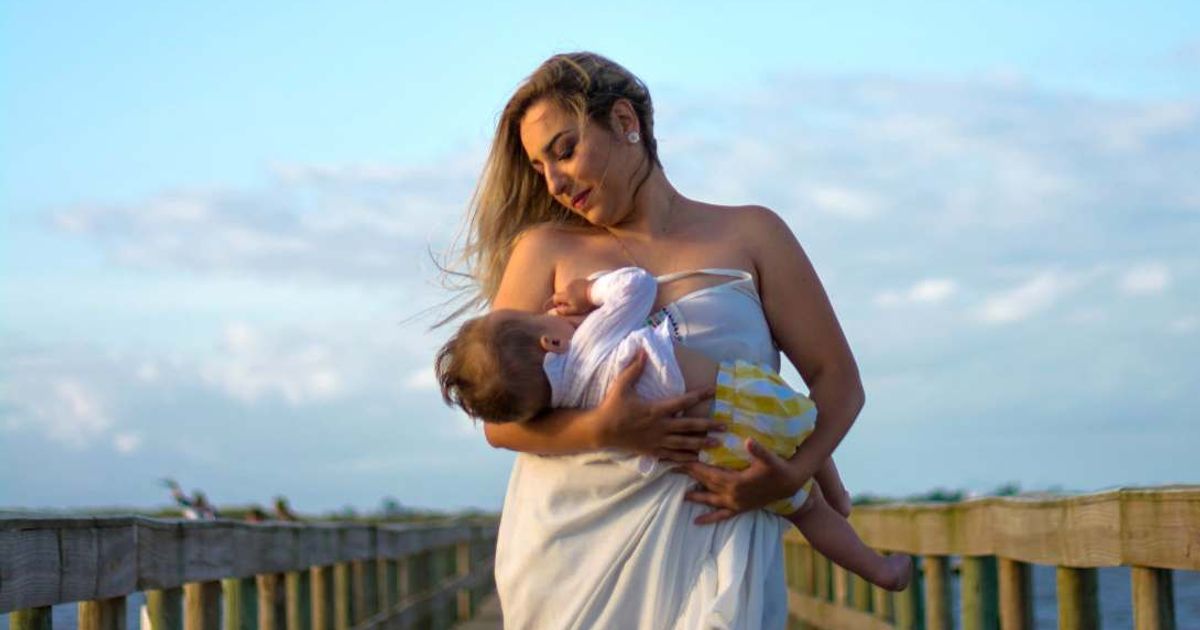 Mom says Texas restaurant kicked her out on Father's Day for breastfeeding — the manager hadn't received a complaint, he'd been watching on camera