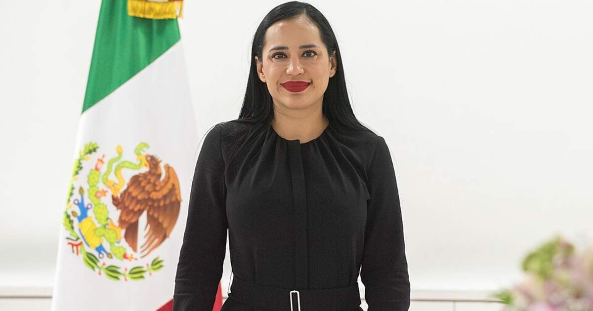 Former mayor’s World Cup outfit drew criticism for being 'too revealing.' Her response went viral