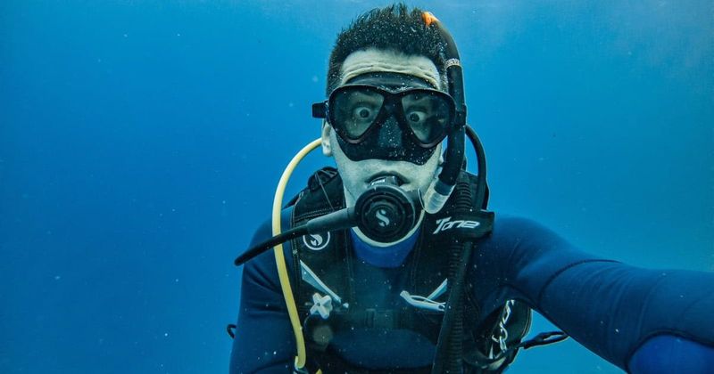 A diver recovered her iPhone after 2 hours in the Atlantic Ocean. It was still recording