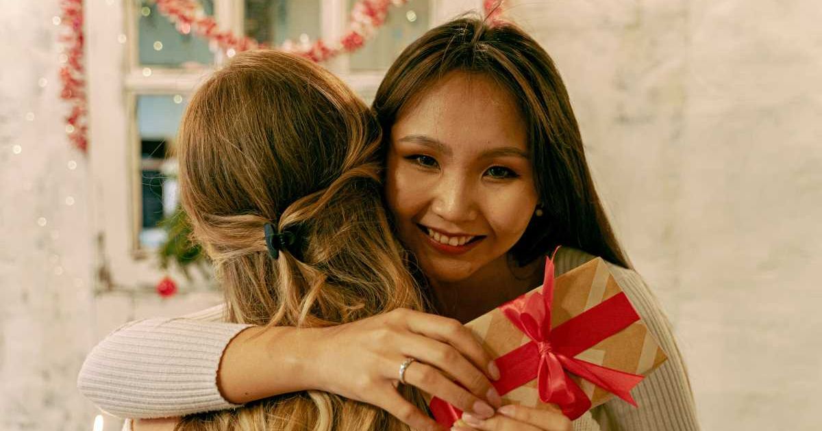 Sister-in-law handed her a $50 Sephora gift card months after missing her birthday. She was utterly humiliated when she tried to cash it in
