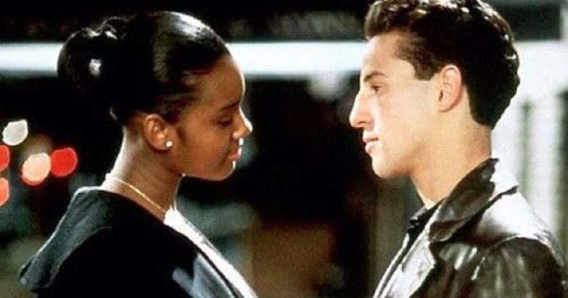 This 'door test' from a 1993 thriller is perfect dating advice even today