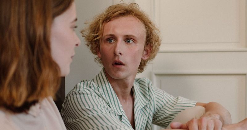 She felt strange about her date ghosting her for being vegetarian. His late reply about 'my kids' proved she'd dodged a bullet