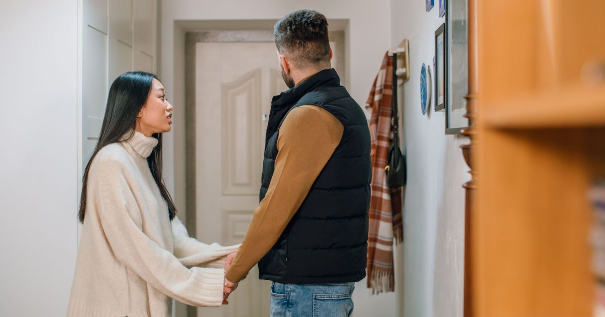 Cancer patient divorced husband so she could 'leave first.' He felt bad about denying her a second chance — until her coffee hit his face