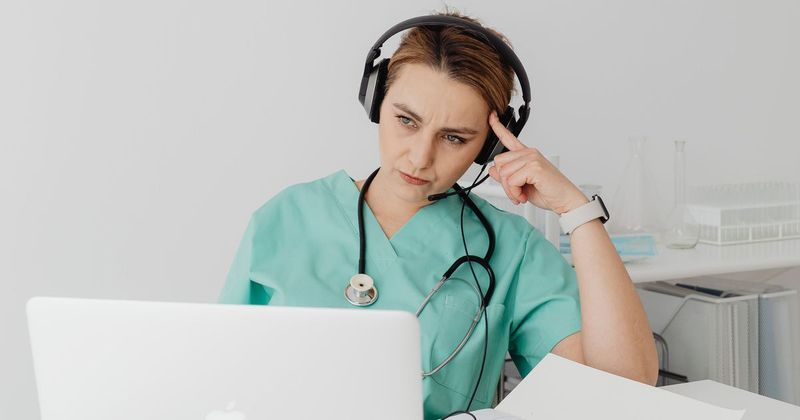 Hospital denied nurse's 3-day PTO request made 6 months ago for her sister's wedding — her manager's 3-week cruise got approved instantly
