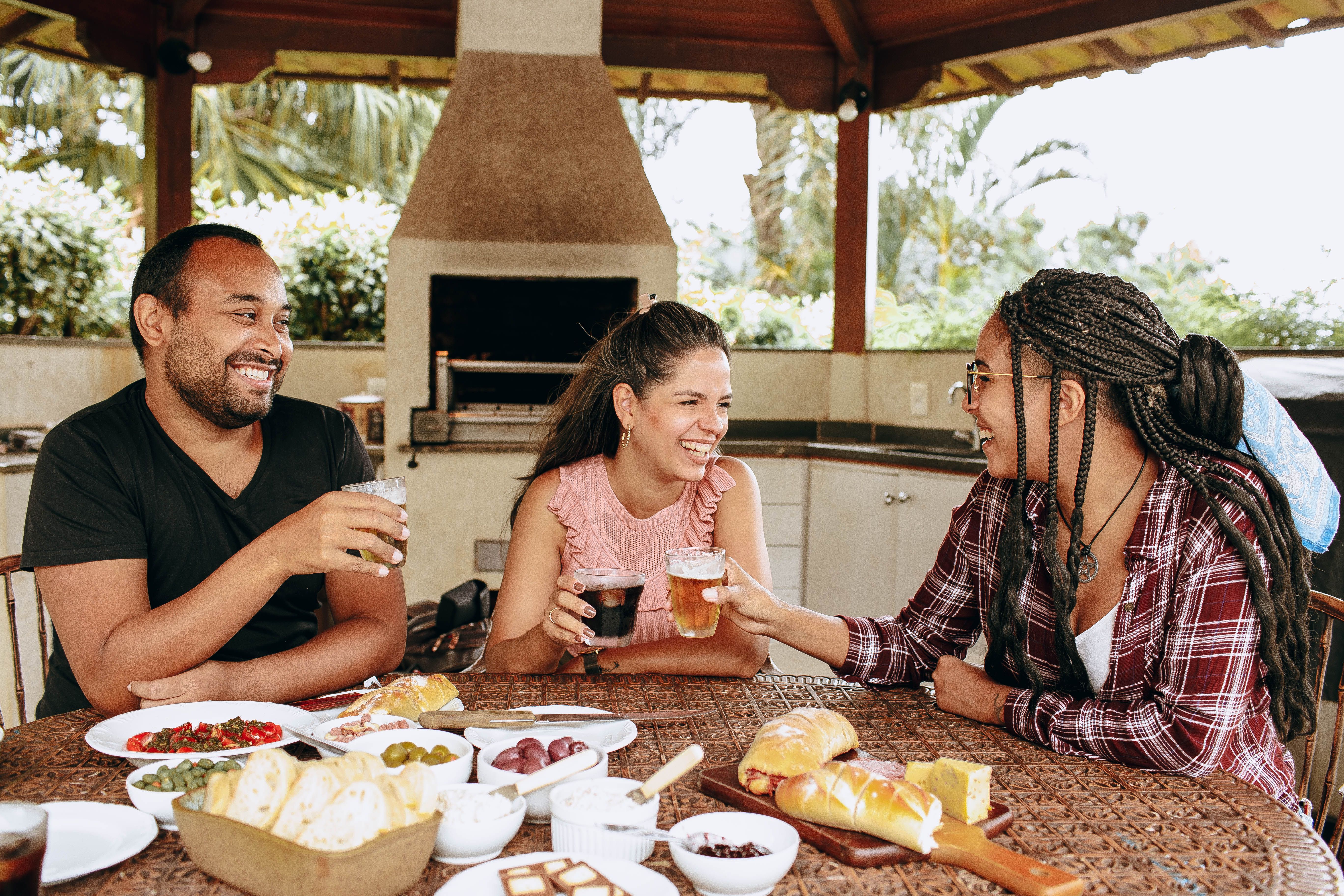 A family dining at a restaurant (Representative Image Source: Pexels | Photo by Helena Lopes)