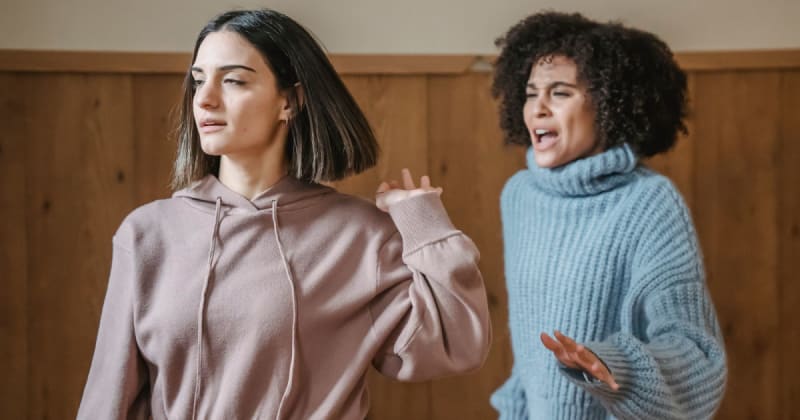 She grew suspicious of her sister's lavish lifestyle after she claimed student loans left her too broke for rent. Then dad let one secret slip out